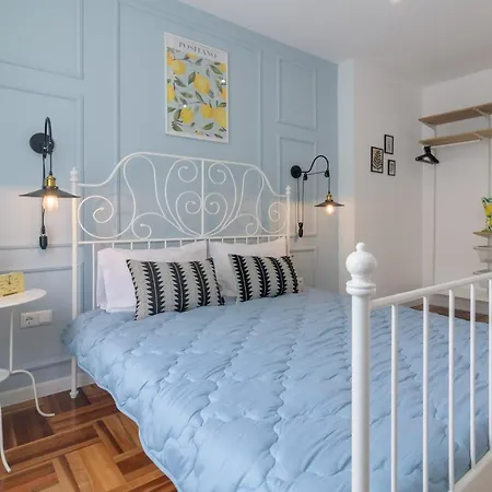 Top New Super Central 2 Bedroom Parking Wifi Apartment Varna